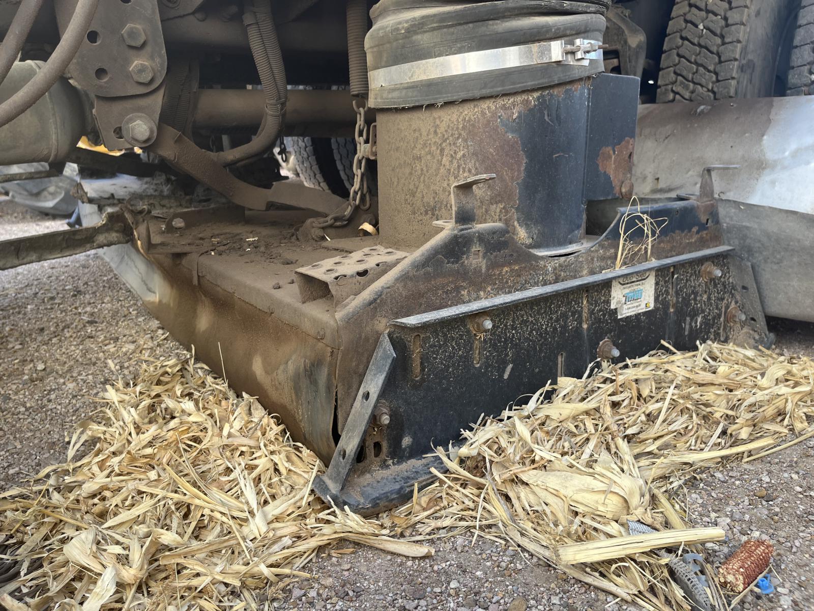 ./imagenes/INVOICE/2019/16840/CAMION BARREDORA GMC TOPKICK C7500 (10).JPG